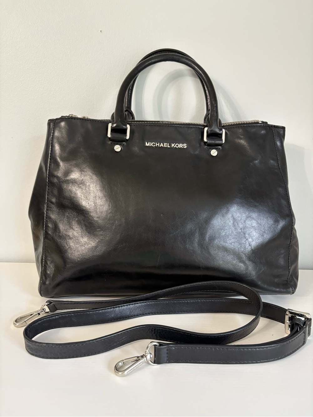 Michael Kors Bedford Large Black Leather Tote Bag Quiet Luxury Capsule Minimal